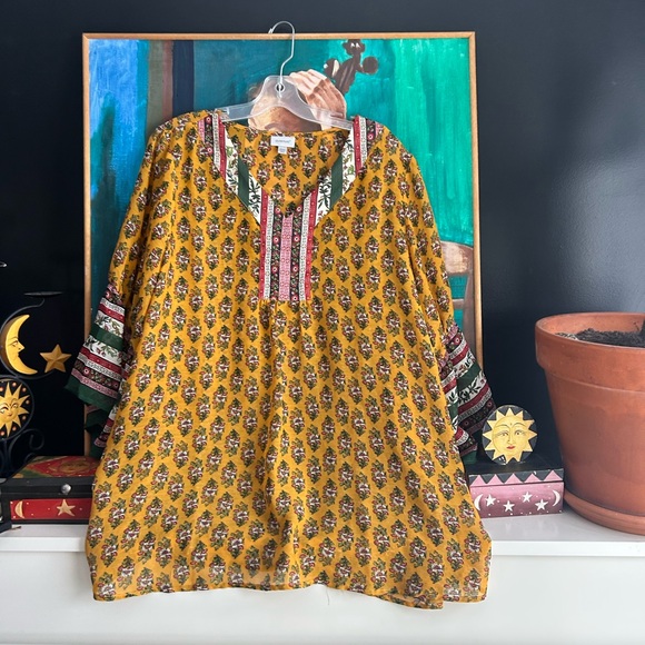 Avenue Floral Yellow Top Plus Size 18-20 - Picture 3 of 13